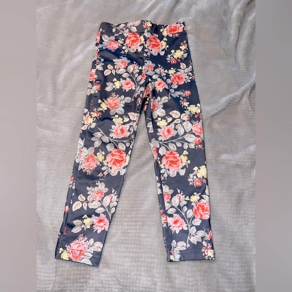 *Girls Ivy Greis Leggings size 4